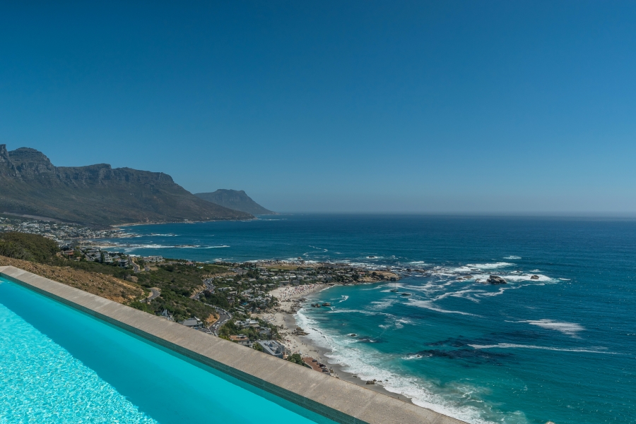 5 Bedroom Property for Sale in Clifton Western Cape